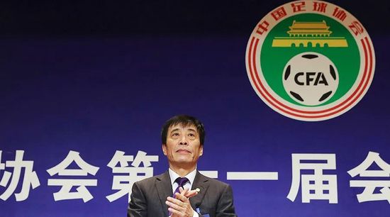 赵继伟15+8+7 丛明晨14+5 林葳24分 辽宁送同曦3连败CBA常规赛，同曦今日迎战辽宁，前者两连败排在联赛第十四位，后者上场比赛则是输给广厦排在第五位。